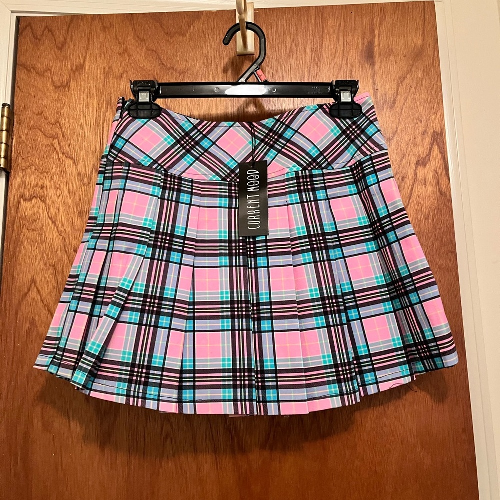 Size small, never worn Current Mood plaid skirt